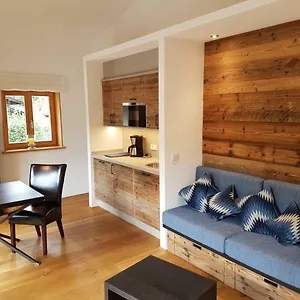 Springer Apartment